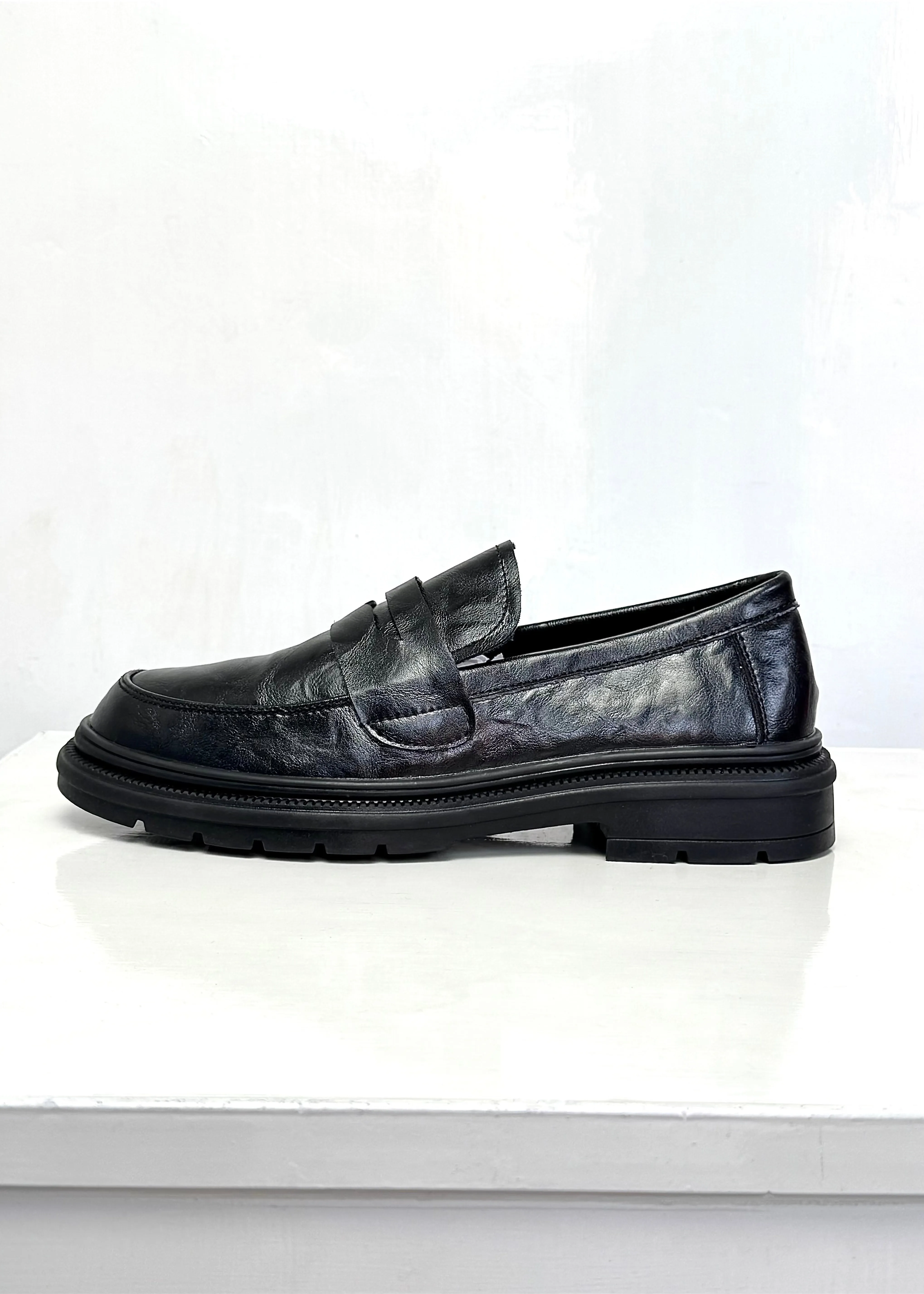 005 IMPORTED LEATHER SHOES WITH RUBBER SOLE-FT