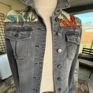 015 Denim Jacket (M)