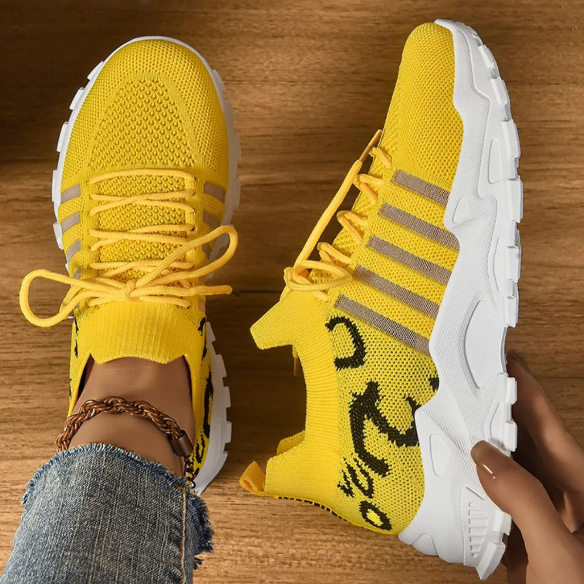 Athletic Shoes - Lace Up Mesh Breathable Athletic