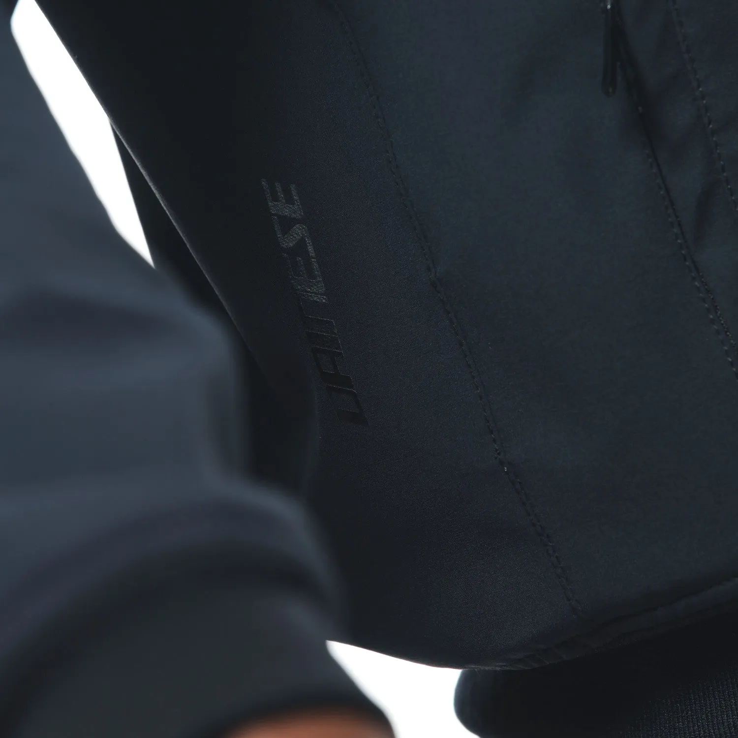 Bhyde No-Wind Tex Jackets
