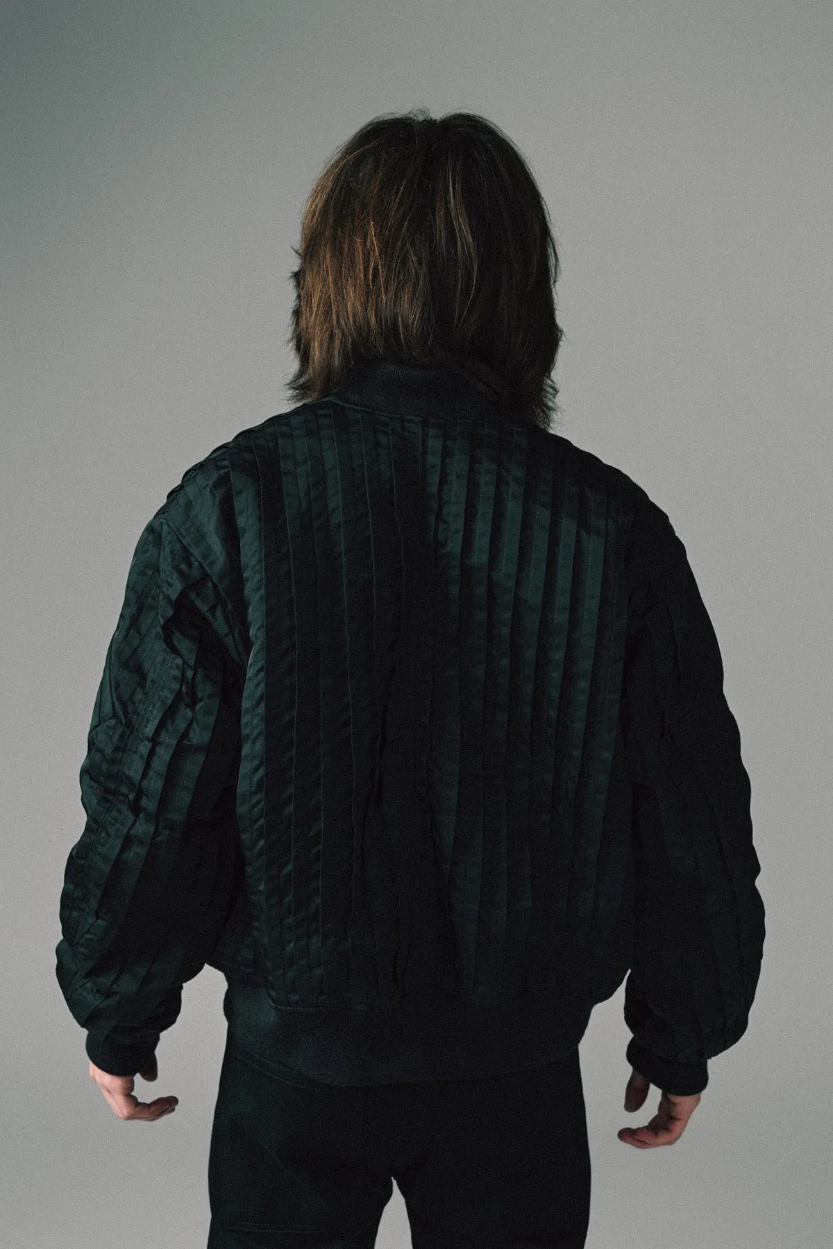 FAQTORY | PLEATED BOMBER JACKET
