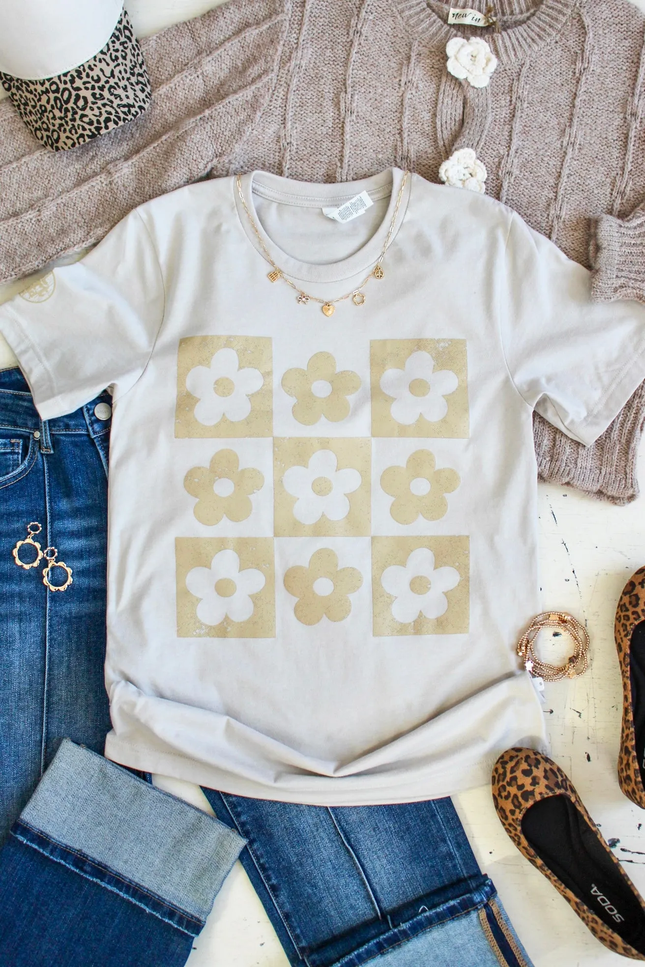 Flower Pop Graphic Tee • Beige