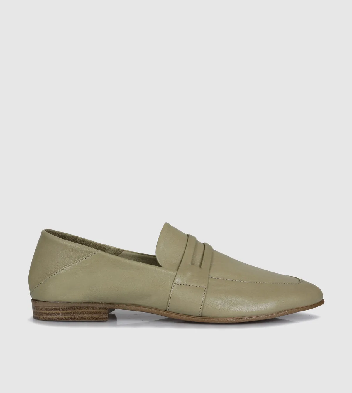 Jelsa Casual Loafers by Sempre Di
