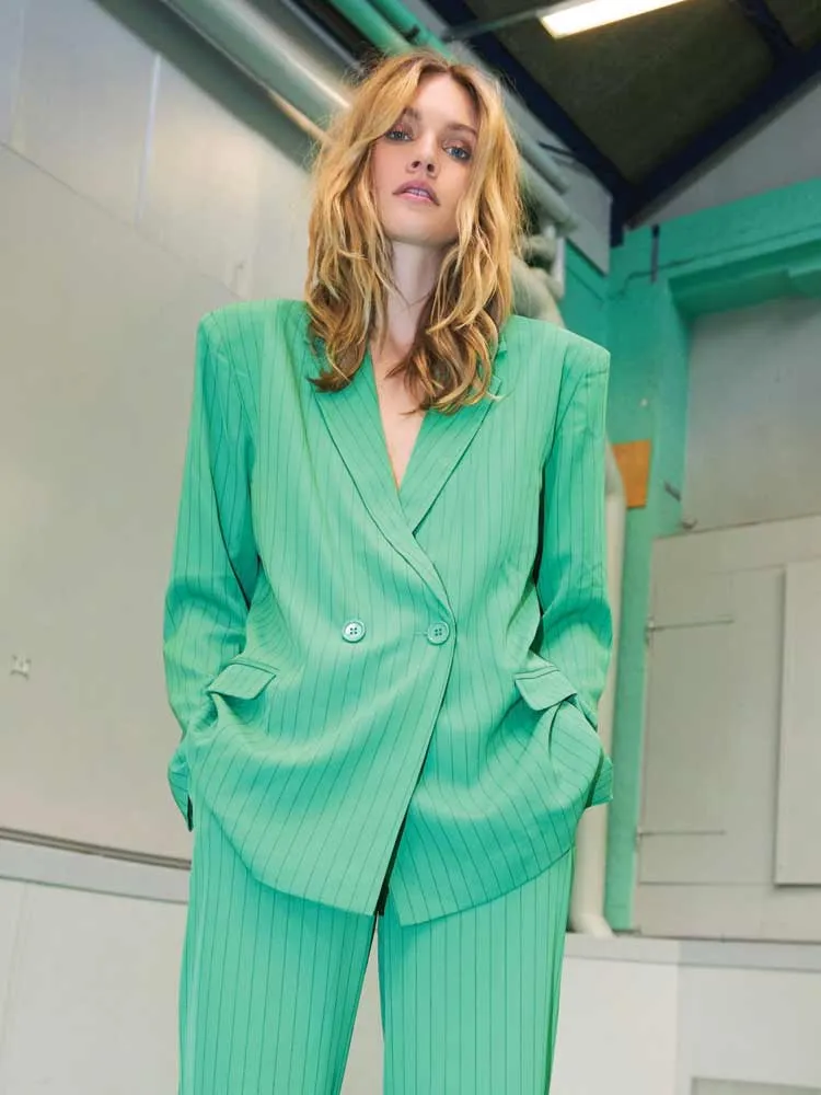 Jolie Blazer