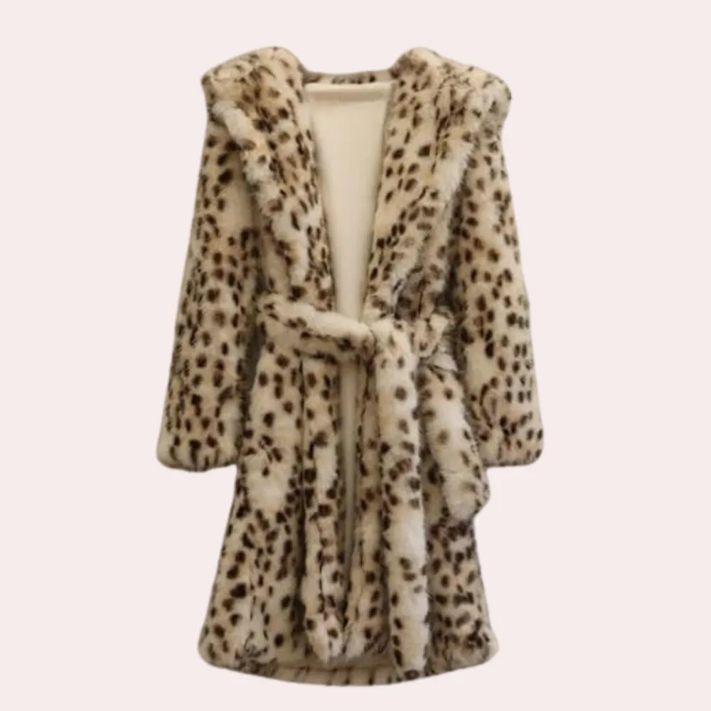 Luxurious, carefree, fluffy women's hooded coat: Rebecca