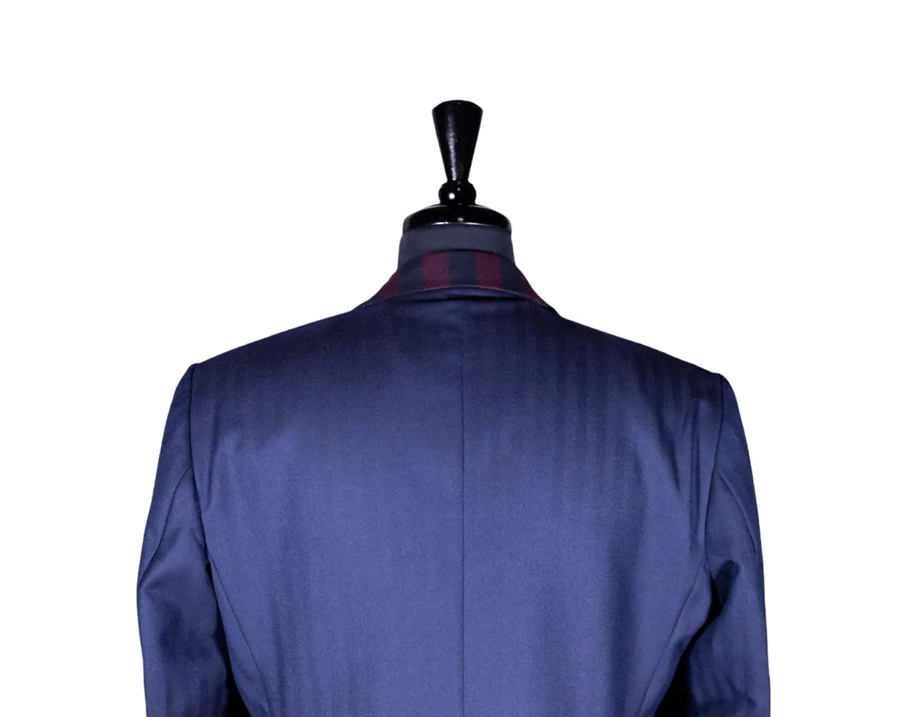 Men's Blue Herringbone Wool Blazer with Contrast Lapel (40R)