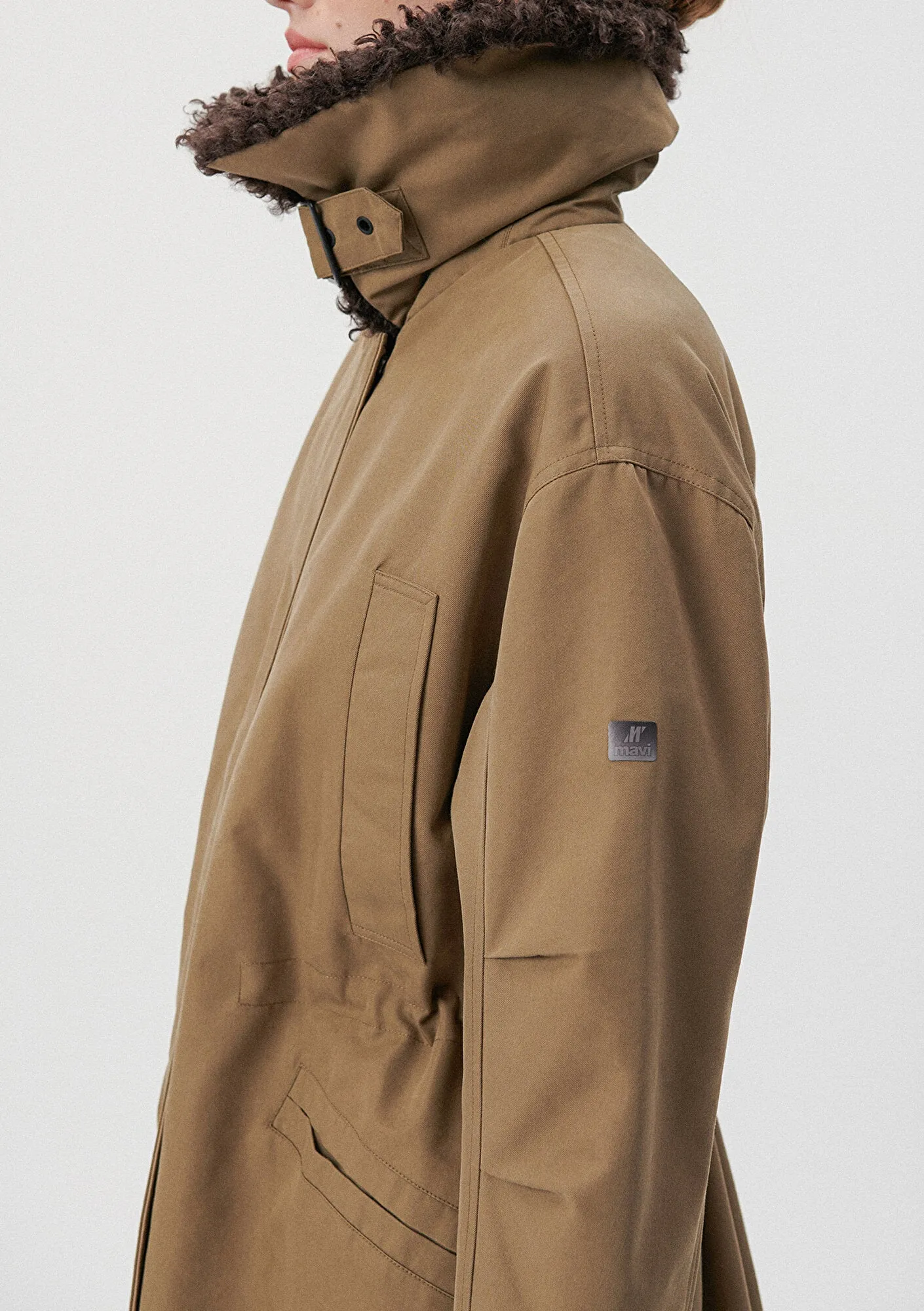 Premium Faux Fur Detailed Jacket