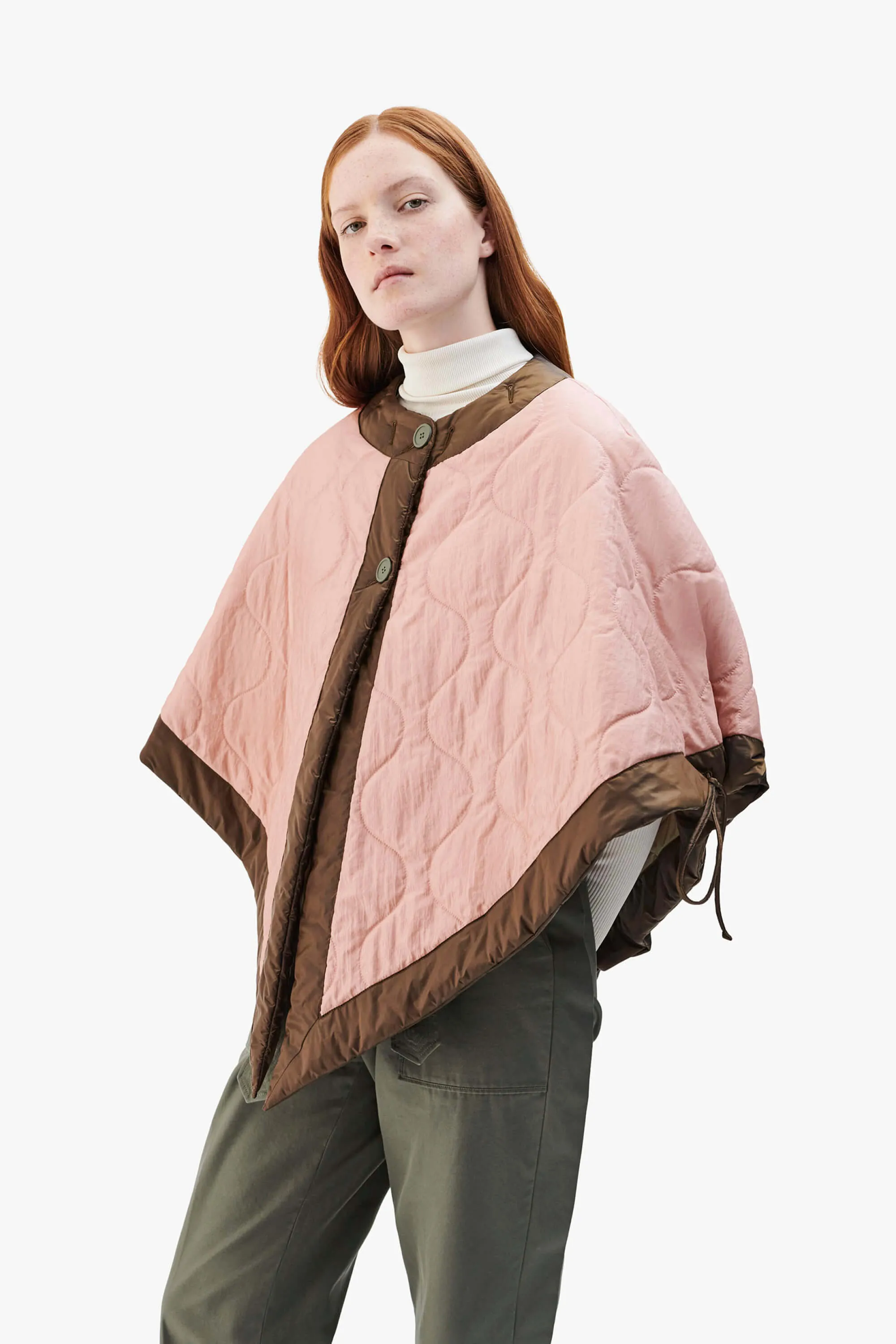 Signature Quilt Cape - Pale Pink / Pale Sage