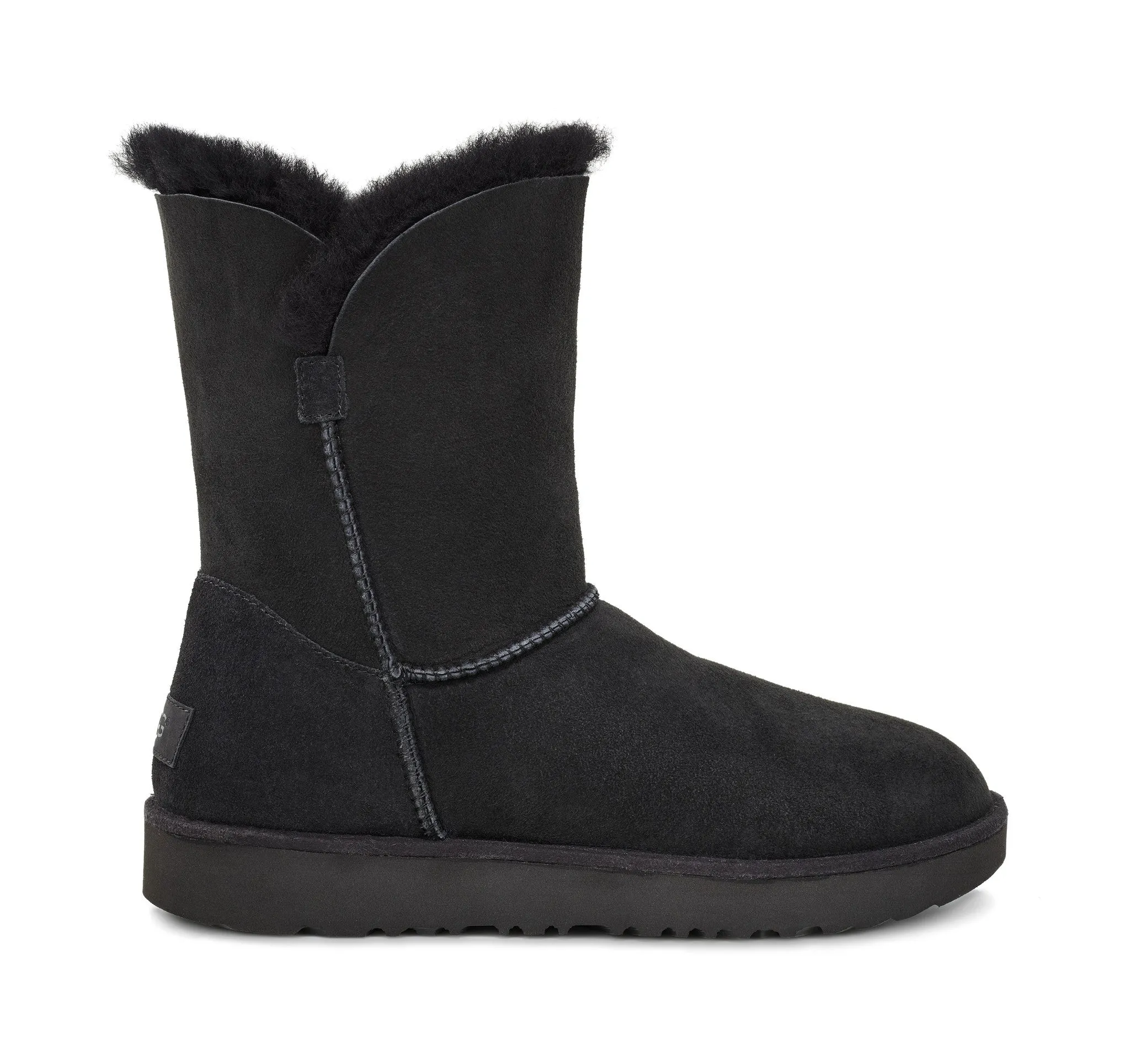 UGG Australia Women's Classic Cuff Short | Black