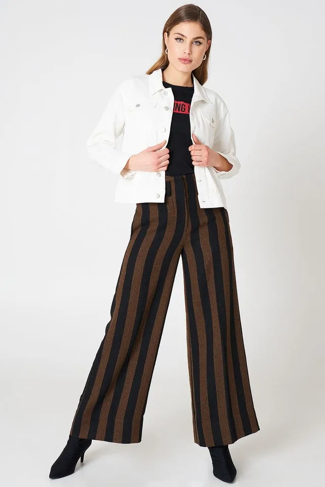 Women White Solid Jacket