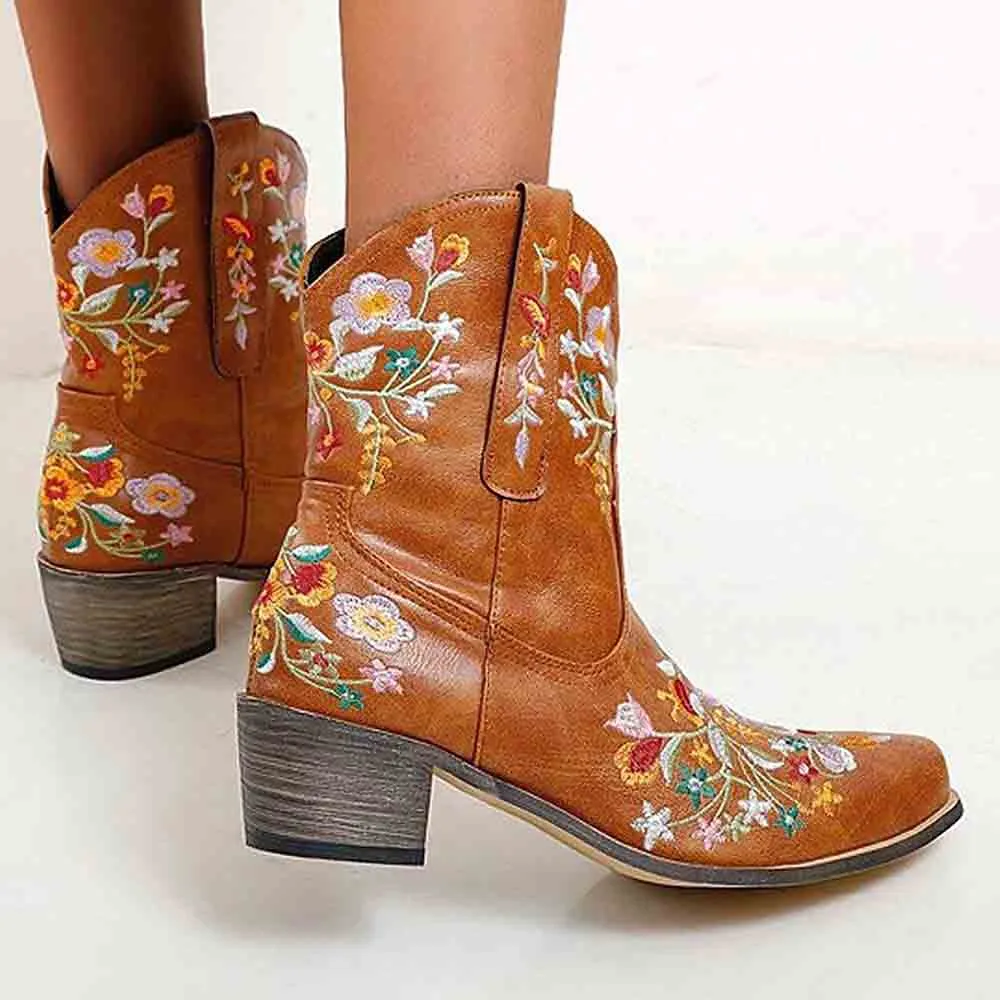 Women's Classic Pointed Toe Embroidered Western Ankle Cowgirl Boots