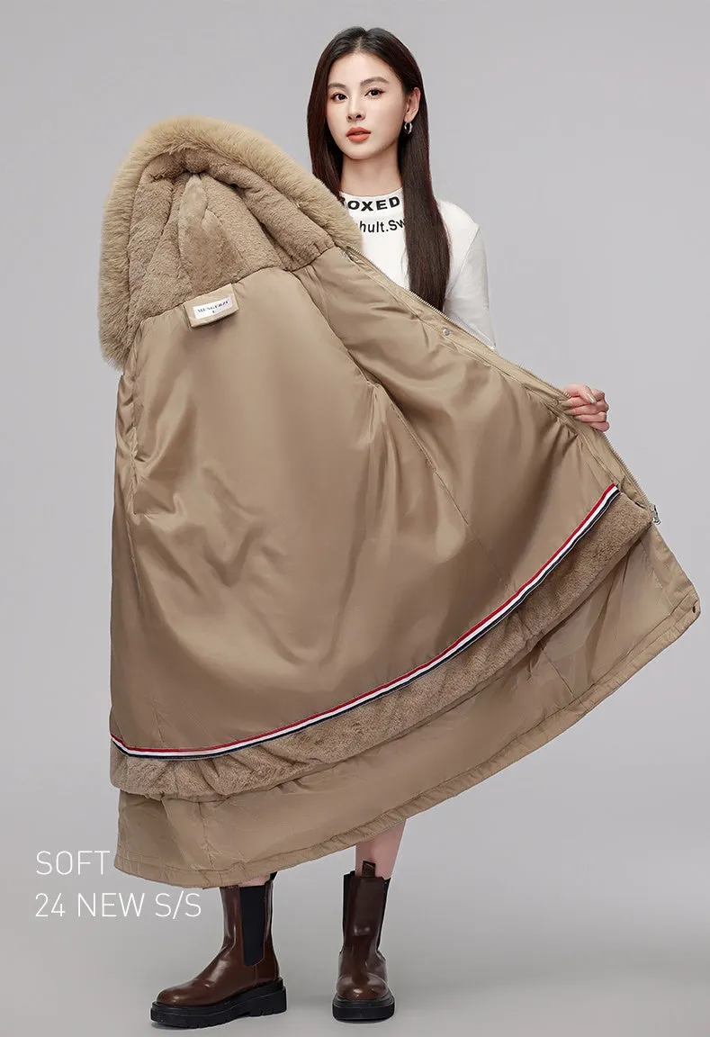 Women's Hooded Full Zip Parka Featuring Stain-Resistant Fabric