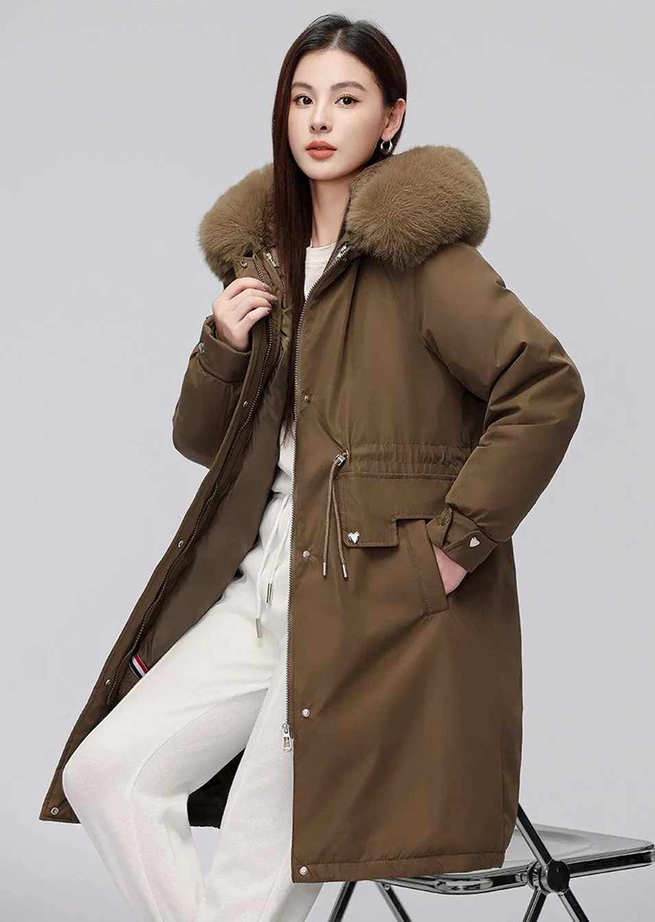 Women's Hooded Full Zip Parka Featuring Stain-Resistant Fabric