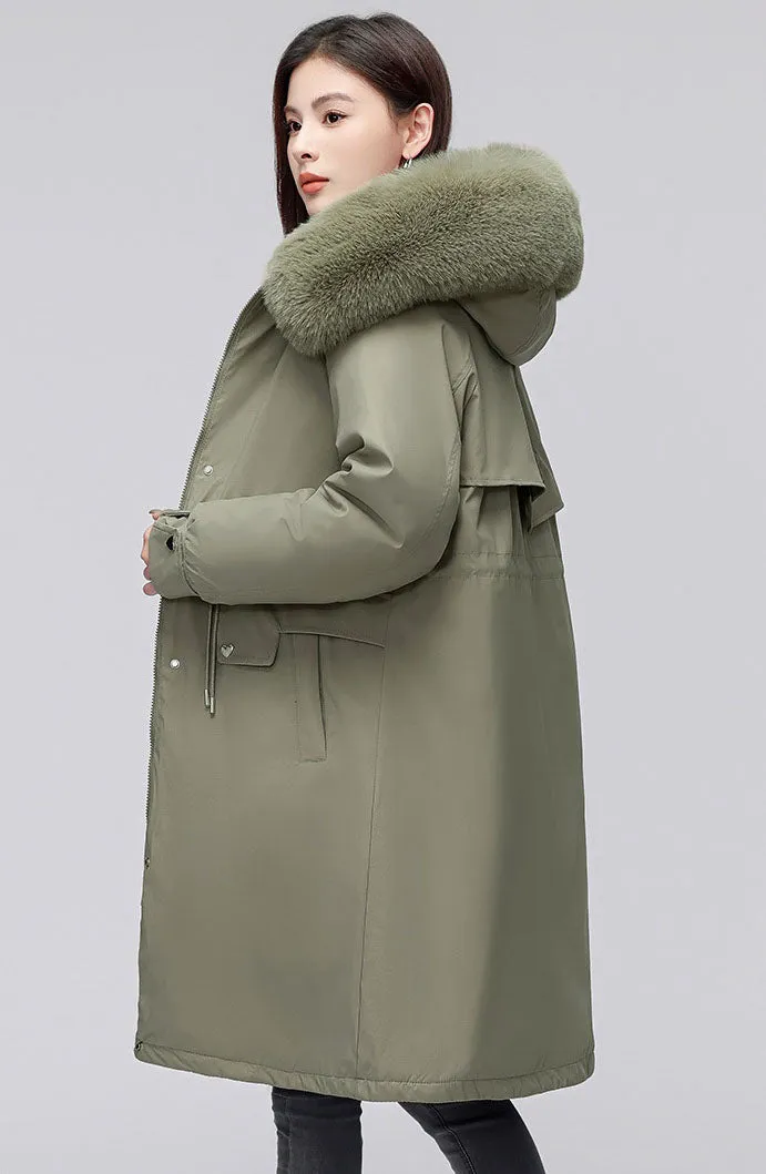 Women's Hooded Full Zip Parka Featuring Stain-Resistant Fabric