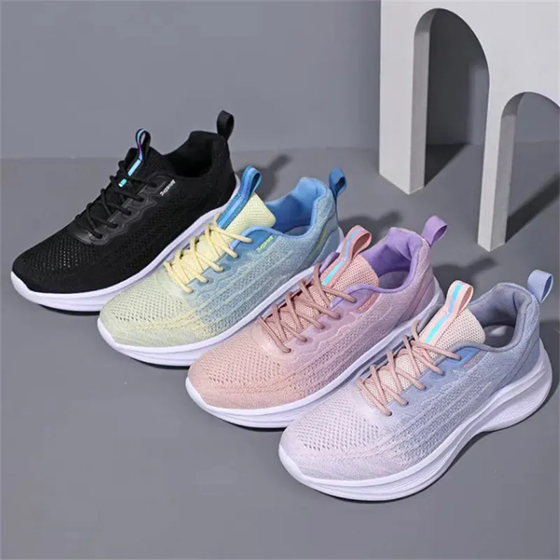 Women's Lightweight Breathable Casual Sports Shoes