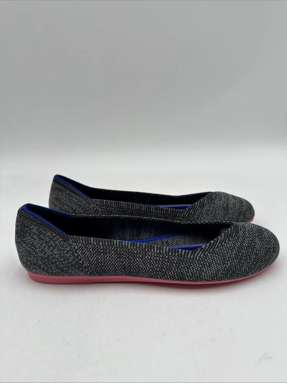 Women’s Rothy’s The Flats Color Gray Birdseye Flats Pink Sole Size 5.5 - Very Good