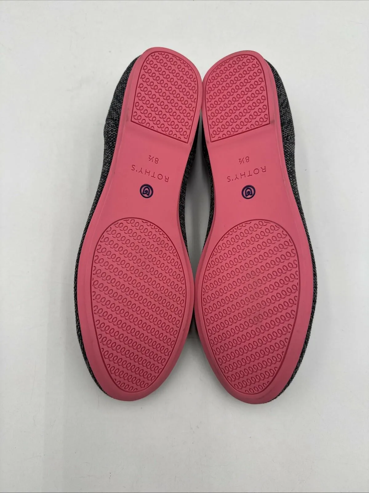 Women’s Rothy’s The Flats Color Gray Birdseye Flats Pink Sole Size 8.5 - Very Good